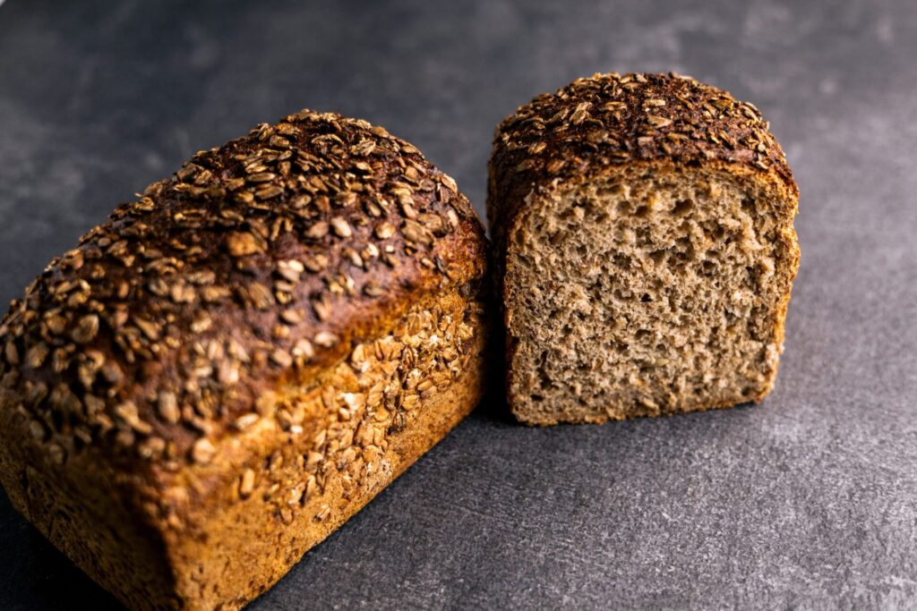 Dinkelvollkornbrot mit Sonnenblumenkernen der Bäckerei Behrens