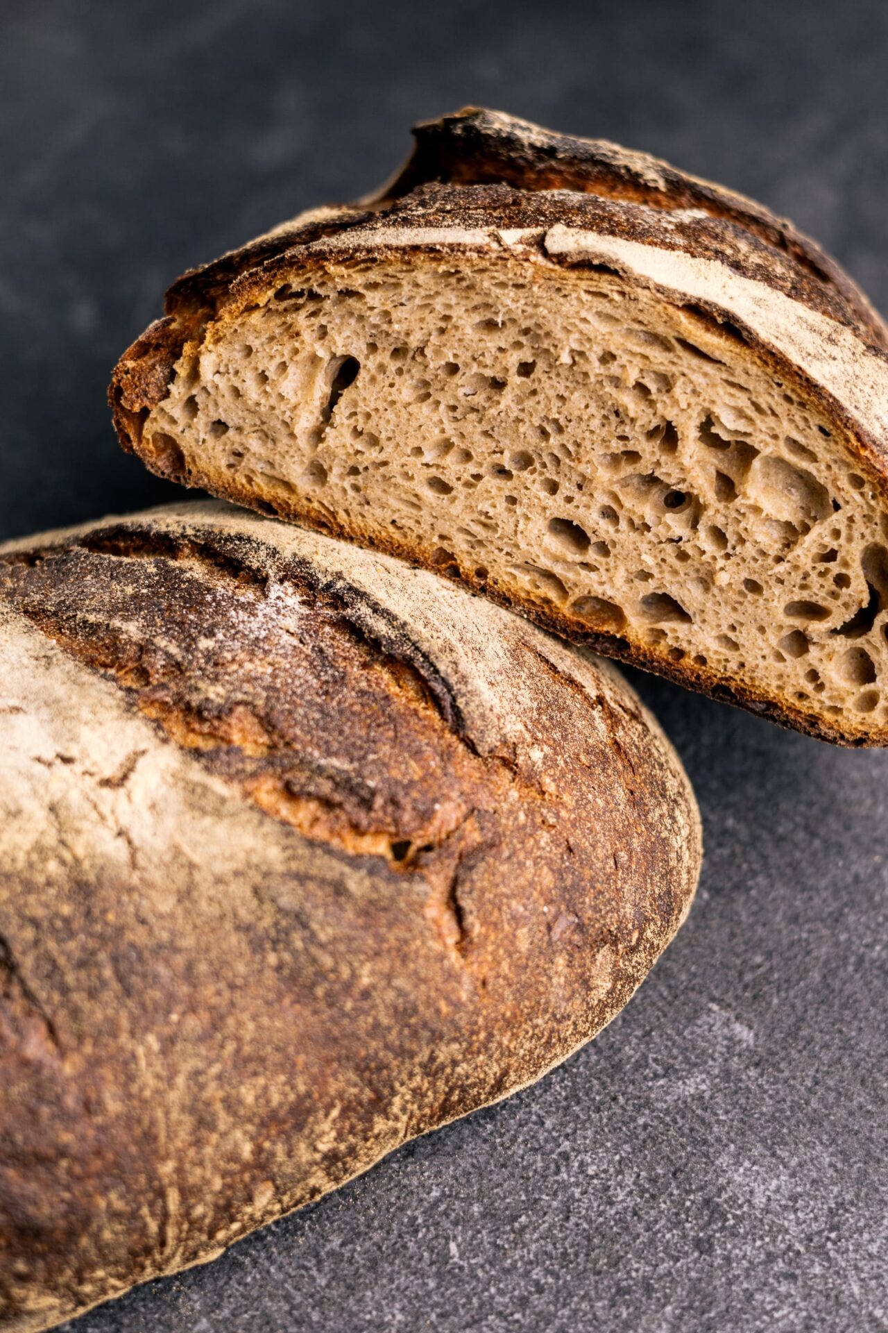 Flussbengel der Bäckerei Behrens, Mischbrot mit Roggensauerteig und geröstetem Malz
